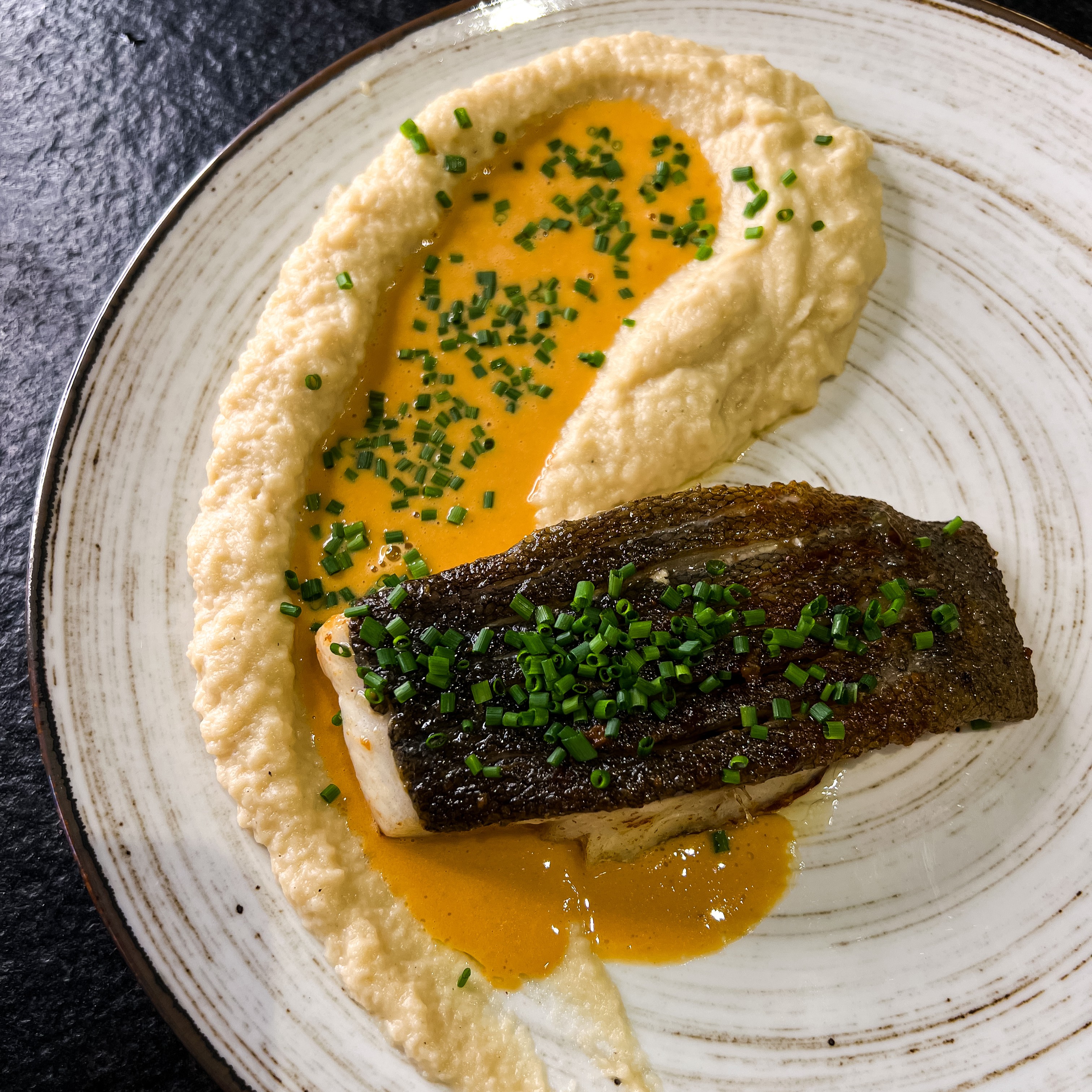 Black cod na puree z selera